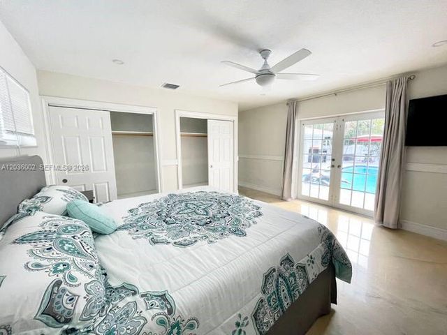 416 N Rainbow Drive, Hollywood, FL 33021