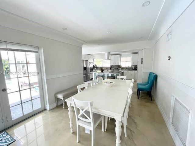 416 N Rainbow Drive, Hollywood, FL 33021