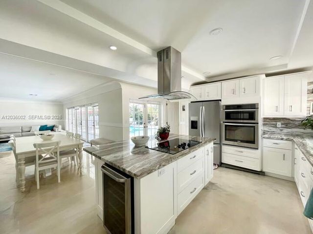 416 N Rainbow Drive, Hollywood, FL 33021