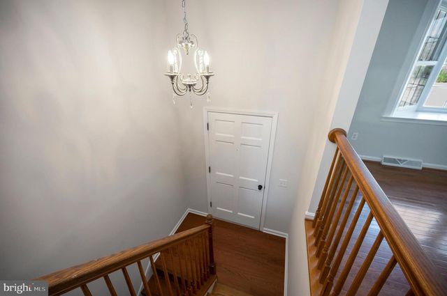 48 BELLE PLAINS RD, Fredericksburg, VA 22405