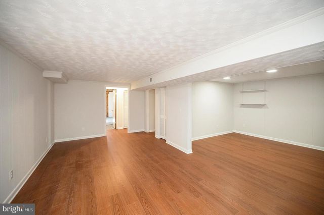 48 BELLE PLAINS RD, Fredericksburg, VA 22405