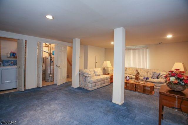 90 Frogtown Rd, Rockaway Twp., NJ 07866