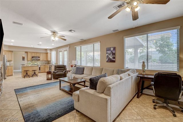 8840 Quintane Lane, Las Vegas, NV 89123