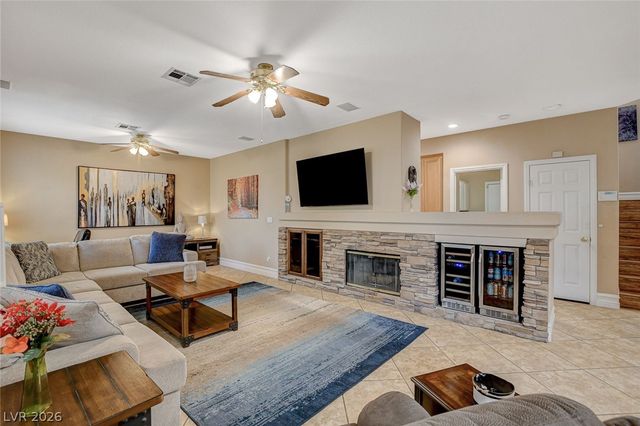 8840 Quintane Lane, Las Vegas, NV 89123