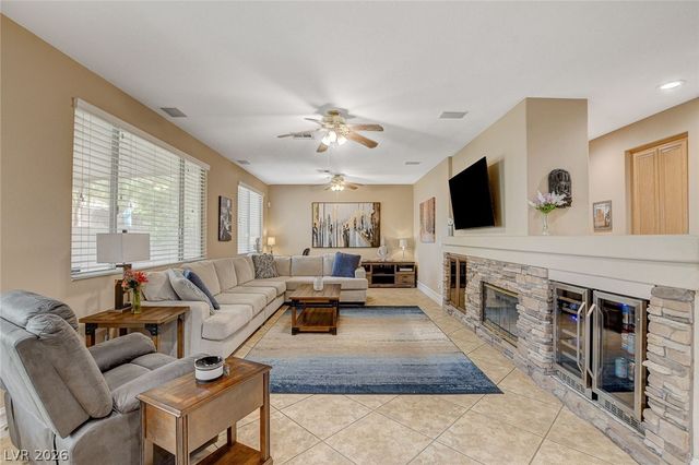 8840 Quintane Lane, Las Vegas, NV 89123
