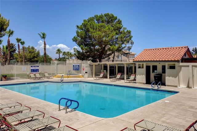 8840 Quintane Lane, Las Vegas, NV 89123