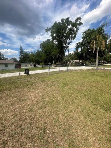 11815 WASHINGTON STREET, Seffner, FL 33584