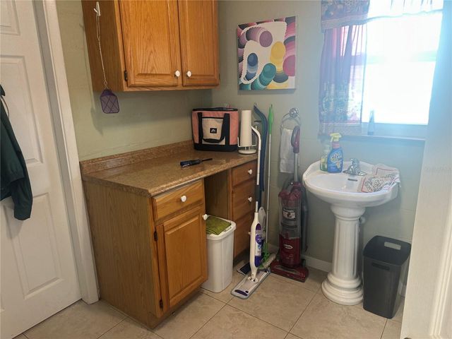 11815 WASHINGTON STREET, Seffner, FL 33584