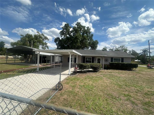 11815 WASHINGTON STREET, Seffner, FL 33584