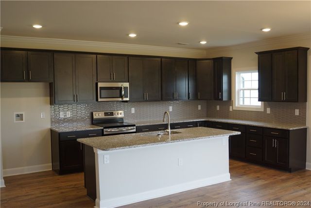 107 GRINNEL Loop, Sanford, NC 27332