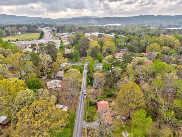 207 Carol Joyce Dr, Dalton, GA 30721