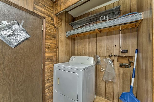 207 Carol Joyce Dr, Dalton, GA 30721