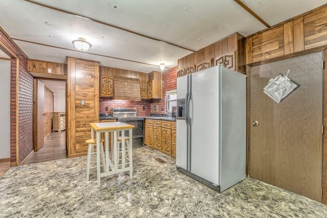 207 Carol Joyce Dr, Dalton, GA 30721