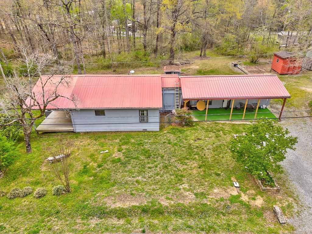 207 Carol Joyce Dr, Dalton, GA 30721