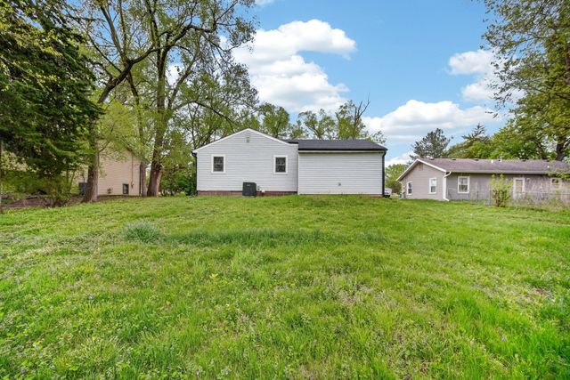 5415 NW Torgerson Drive, Des Moines, IA 50310