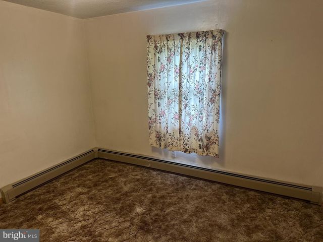 8062 COLEBROOK RD, Palmyra, PA 17078