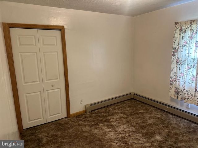 8062 COLEBROOK RD, Palmyra, PA 17078