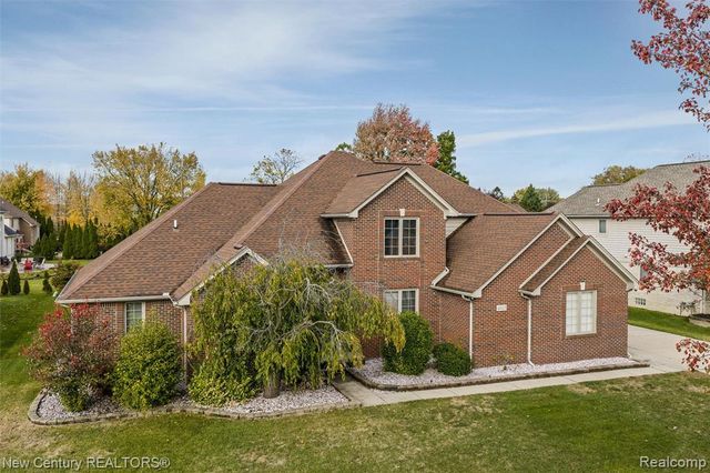 4825 Maceri Circle, Sterling Heights, MI 48314