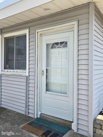 101 E CRESSE AVE ##1, Wildwood, NJ 08260