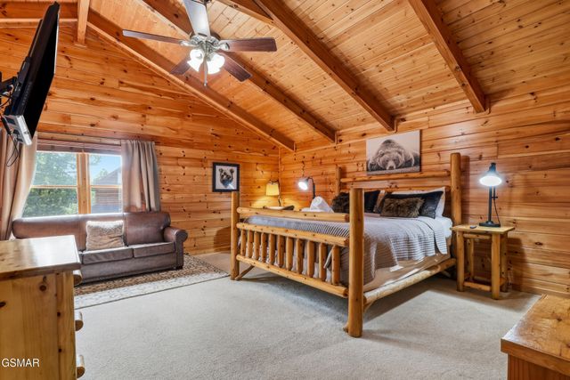 3516 Sand Ridge Way, Pigeon Forge, TN 37863
