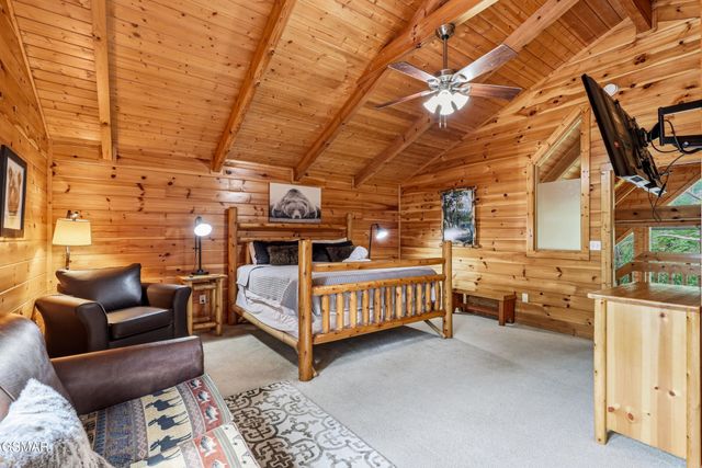 3516 Sand Ridge Way, Pigeon Forge, TN 37863