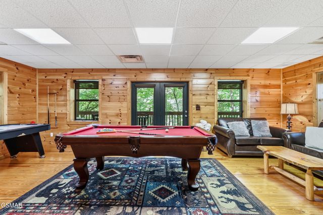 3516 Sand Ridge Way, Pigeon Forge, TN 37863