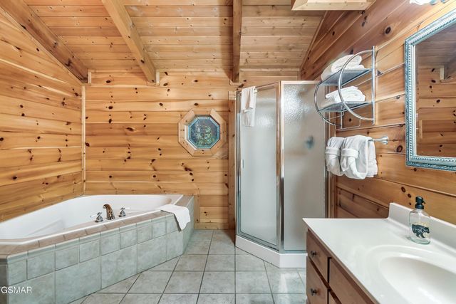 3516 Sand Ridge Way, Pigeon Forge, TN 37863