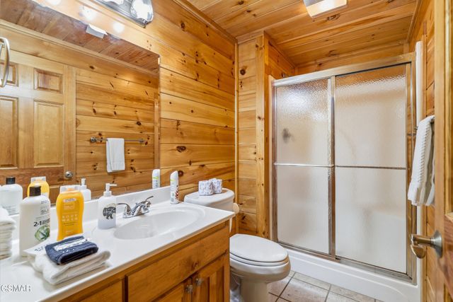 3516 Sand Ridge Way, Pigeon Forge, TN 37863