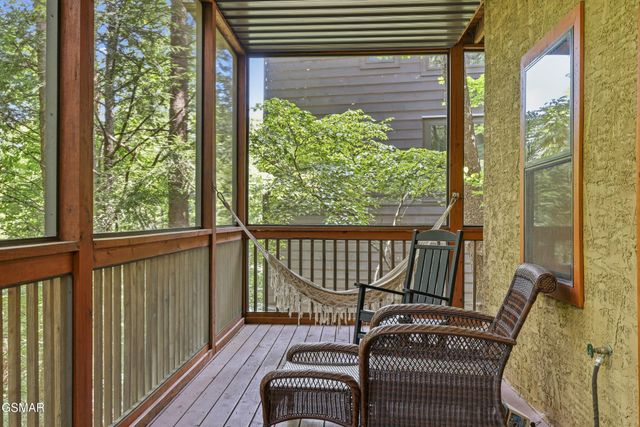 3516 Sand Ridge Way, Pigeon Forge, TN 37863
