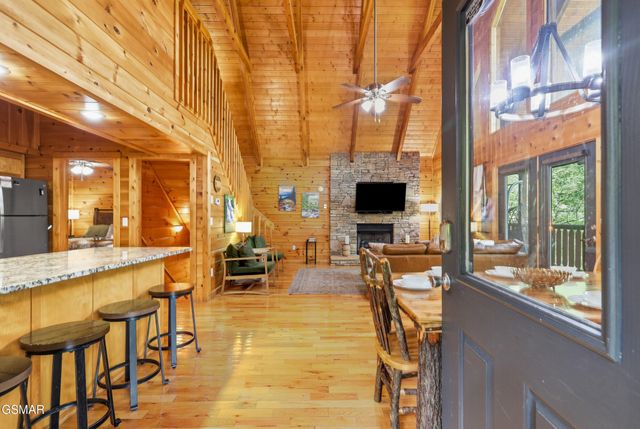 3516 Sand Ridge Way, Pigeon Forge, TN 37863