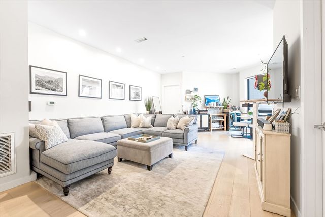 45 W Third St 402, Boston, MA 02127