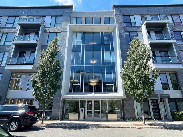 45 W Third St 402, Boston, MA 02127