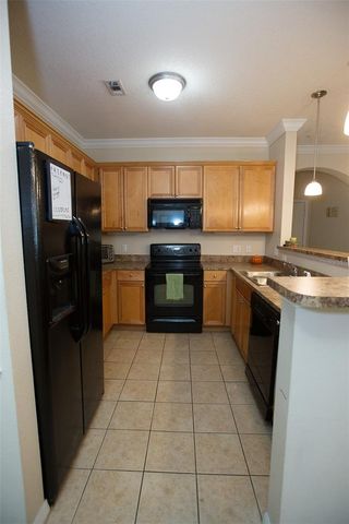 1235 SW 9TH ROAD 101, Gainesville, FL 32601