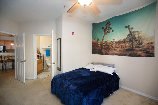 1235 SW 9TH ROAD 101, Gainesville, FL 32601