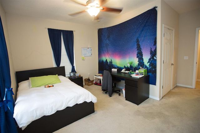 1235 SW 9TH ROAD 101, Gainesville, FL 32601