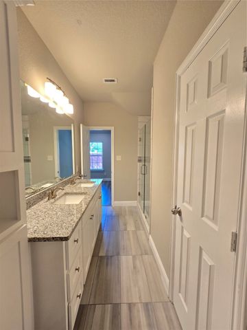 14001 Cimarron Drive, Balch Springs, TX 75180