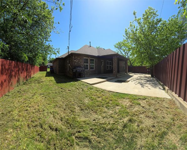 14001 Cimarron Drive, Balch Springs, TX 75180