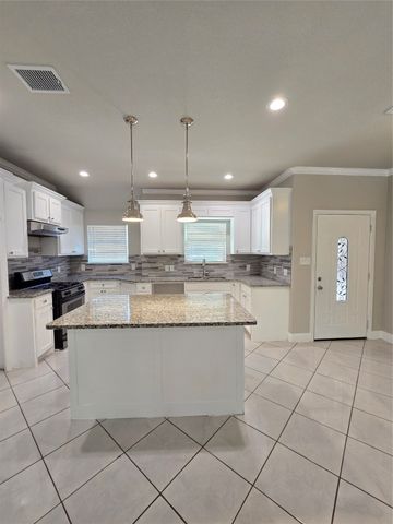 14001 Cimarron Drive, Balch Springs, TX 75180