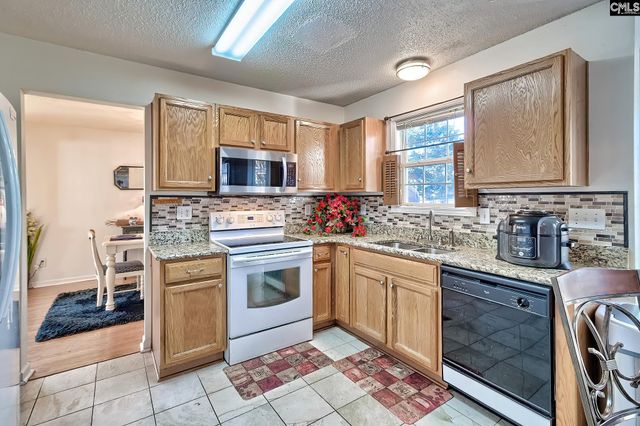 123 Gayle Pond Trace, Columbia, SC 29209