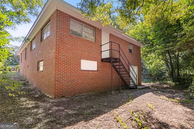 1818 Kinder Kare Drive, Macon, GA 31217