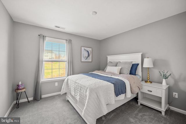 34 BUTTERWORTH CT, Downingtown, PA 19335