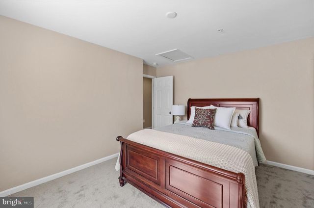 34 BUTTERWORTH CT, Downingtown, PA 19335