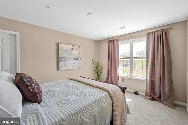 34 BUTTERWORTH CT, Downingtown, PA 19335