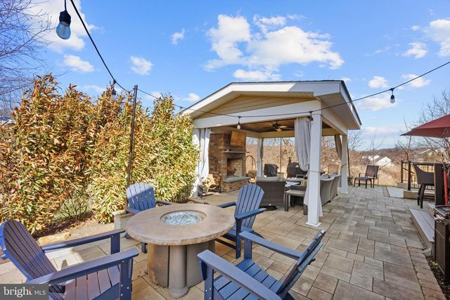 34 BUTTERWORTH CT, Downingtown, PA 19335