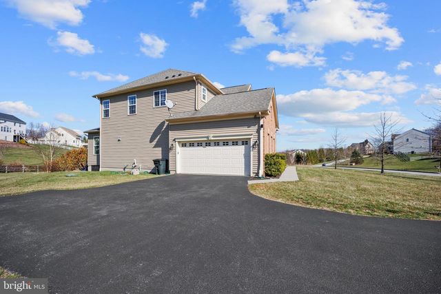 34 BUTTERWORTH CT, Downingtown, PA 19335