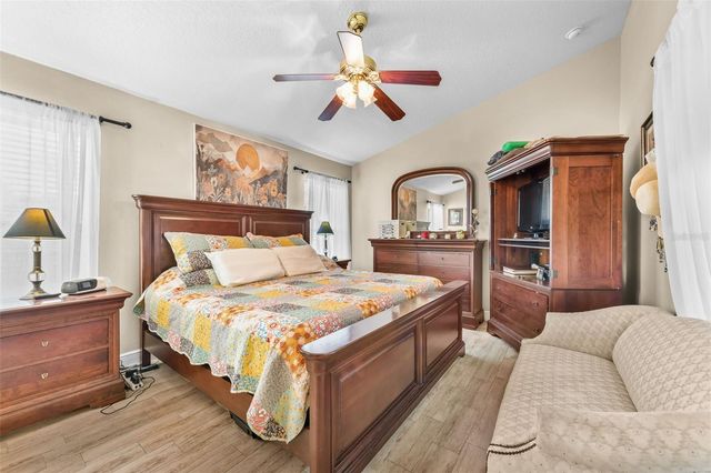 15842 ROBIN HILL LOOP, Clermont, FL 34714