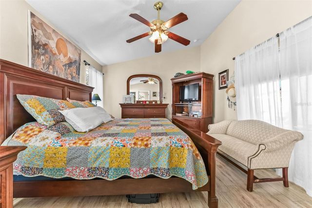 15842 ROBIN HILL LOOP, Clermont, FL 34714