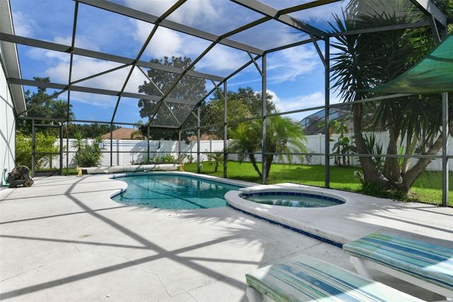 15842 ROBIN HILL LOOP, Clermont, FL 34714