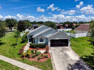 15842 ROBIN HILL LOOP, Clermont, FL 34714