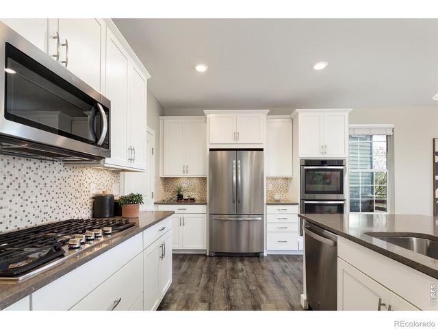 2113 Sicily Circle, Longmont, CO 80503